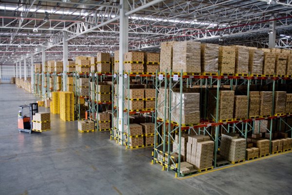 Read more about the article Why Should You Outsource Warehousing and Stock Control?