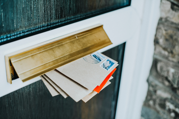 Read more about the article Direct mail on the rise during the Covid 19 era